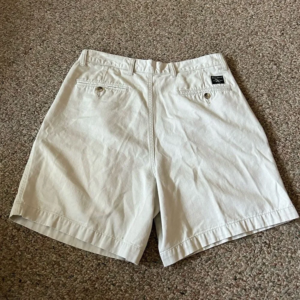 Eddie Bauer Men’s Khaki Shorts Classic Fit